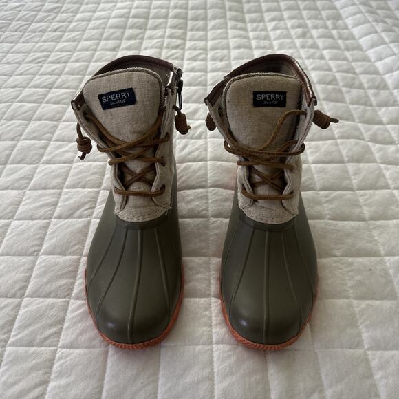 SPERRY Duck Boot Womens 7.5 Saltwater Green Khaki Lace Up Rain Outdoor G17-61803 - Picture 3 of 16